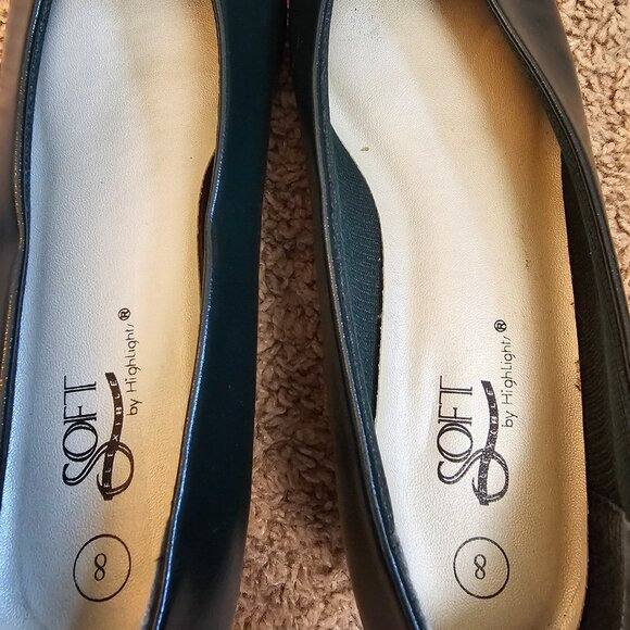 Soft Flexible by Highlight Womens 8 Black Low Heel Pumps Comfort Slip On Shoes - Picture 10 of 11